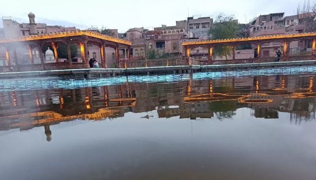 天山、戈壁、沙漠午夜福利国产视频与你在这里相遇